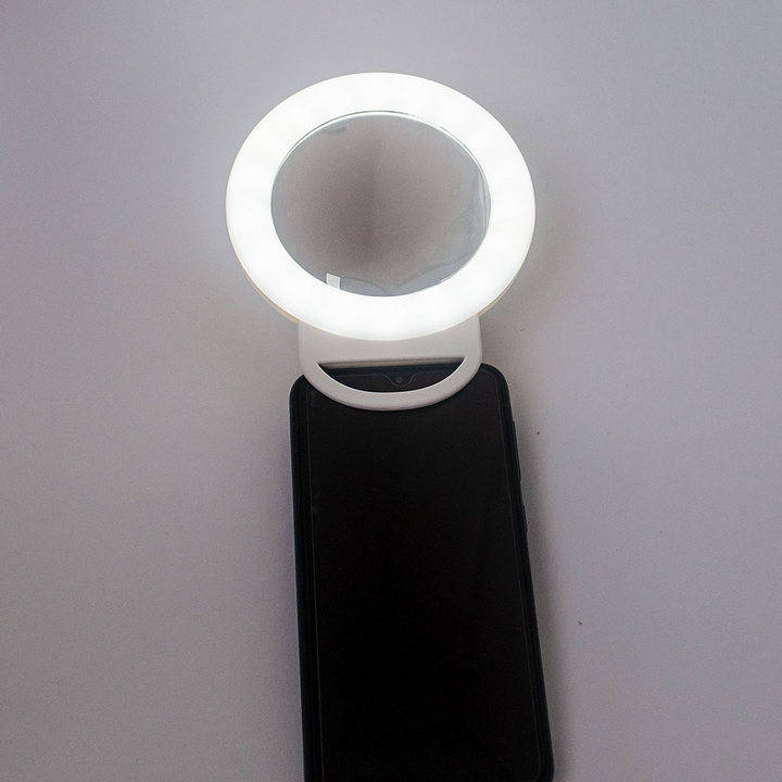selai-lampa-hr20-6 Кольцевая лампа для селфи с зеркалом